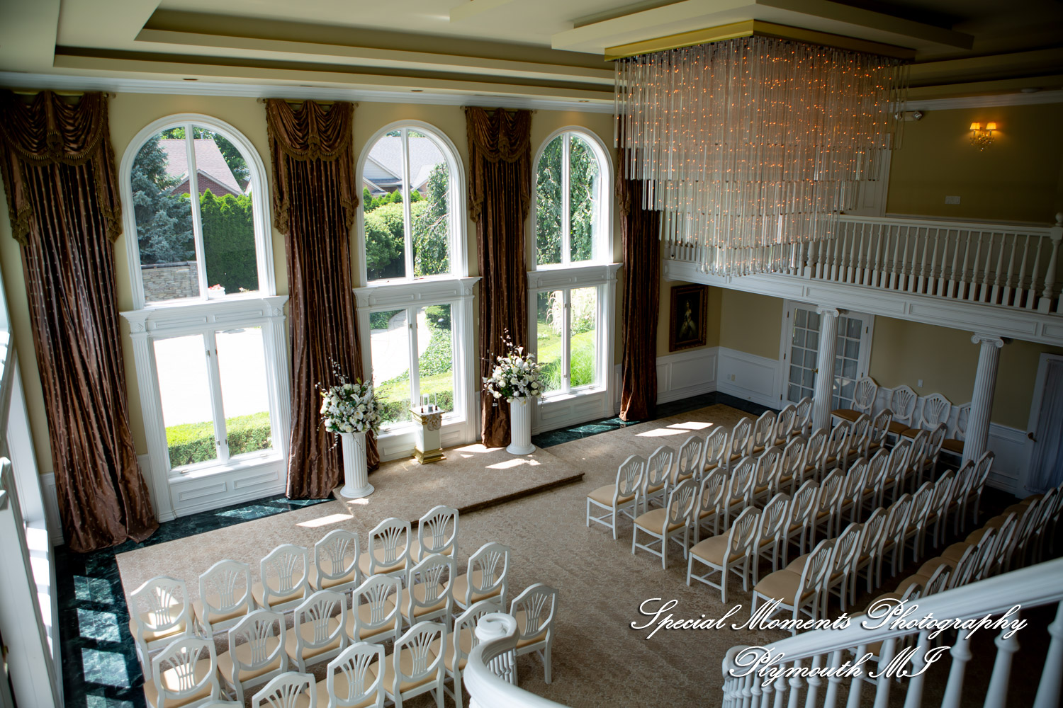 Darcy & Scott at White House Wedding Chapel Warren MI wedding photograph