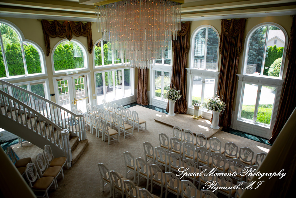 Darcy & Scott at White House Wedding Chapel Warren MI wedding photograph