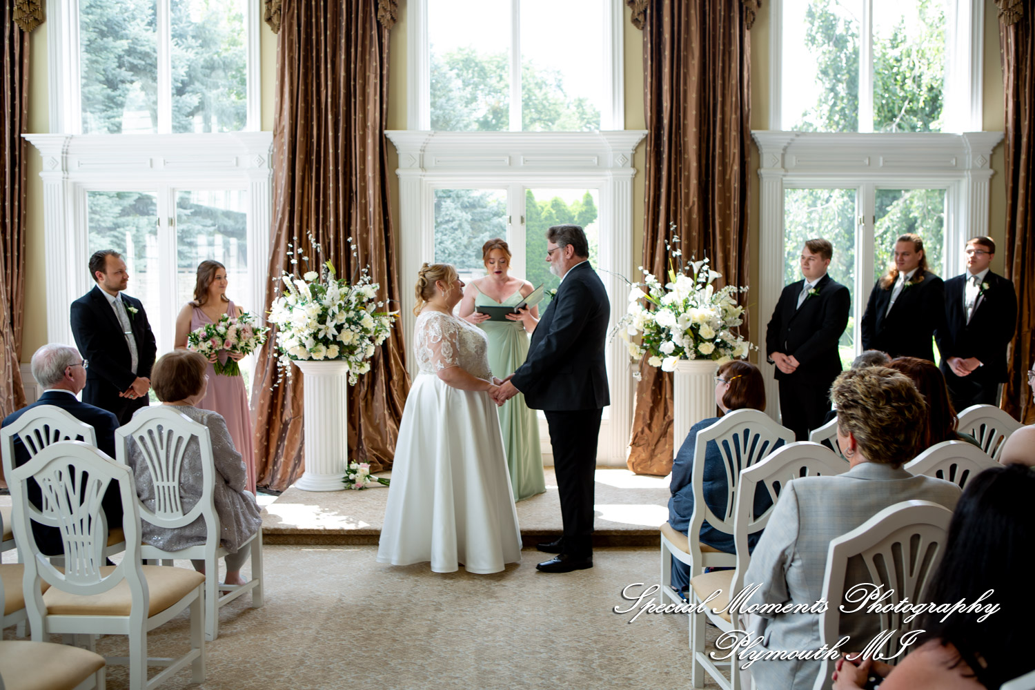 Darcy & Scott at White House Wedding Chapel Warren MI wedding photograph