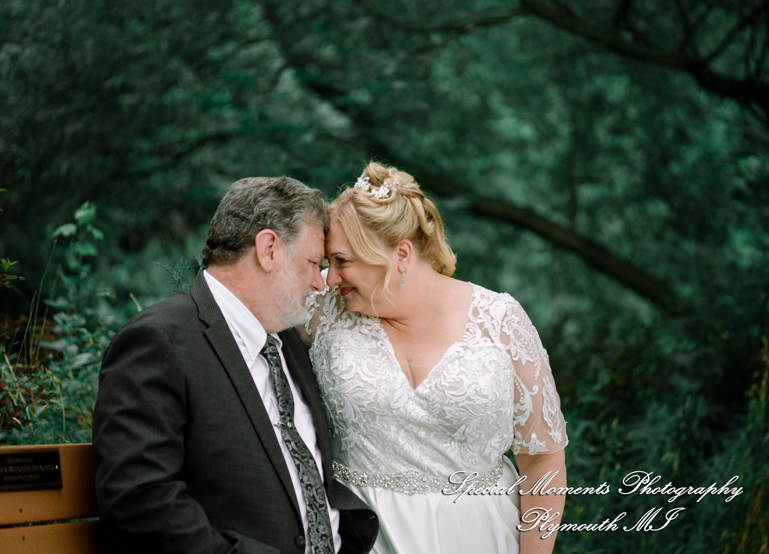 Darcy & Scott at Rochster Municipal Park Rochester MI wedding photo