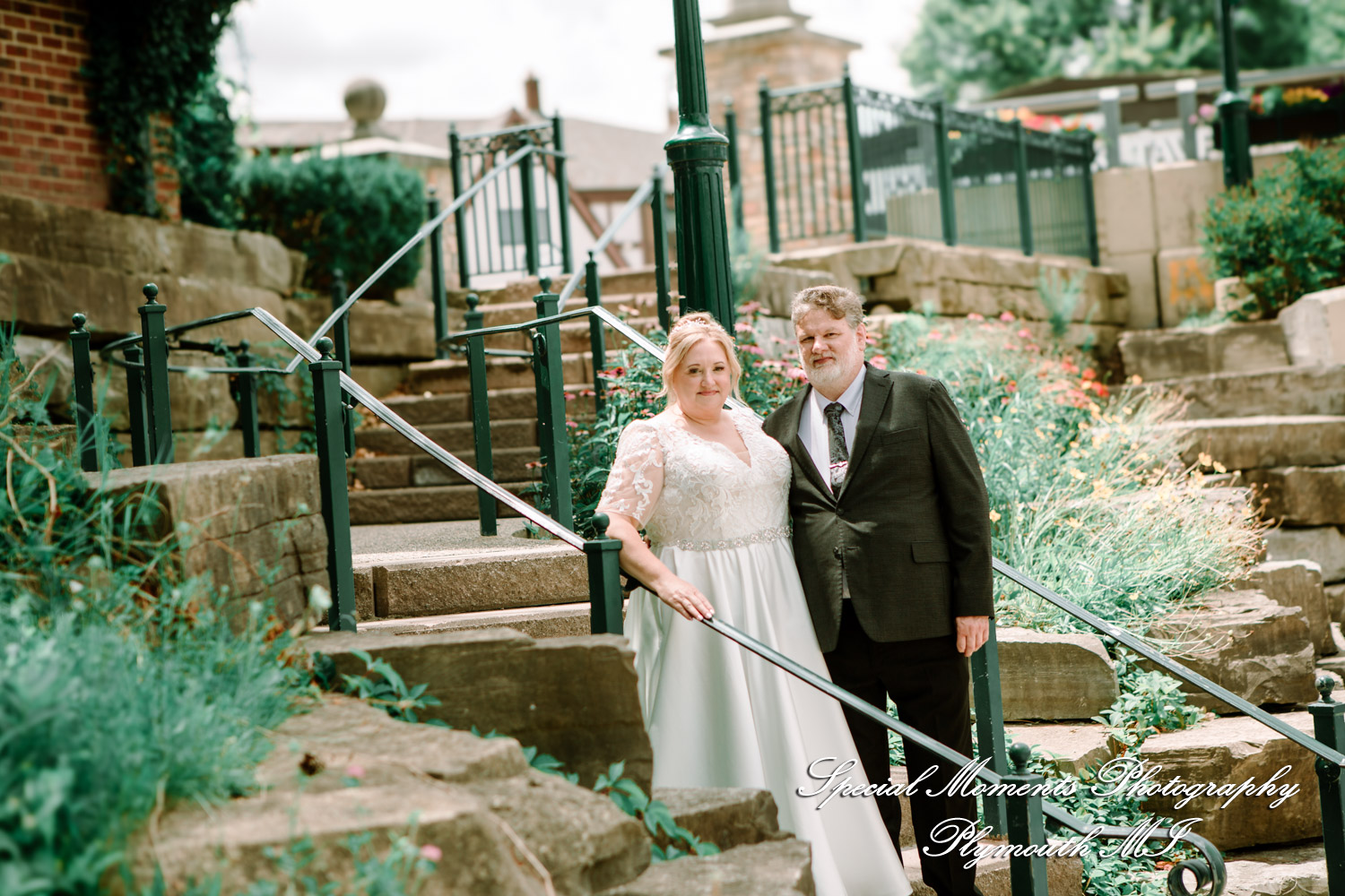 Darcy & Scott at Rochster Municipal Park Rochester MI wedding photo