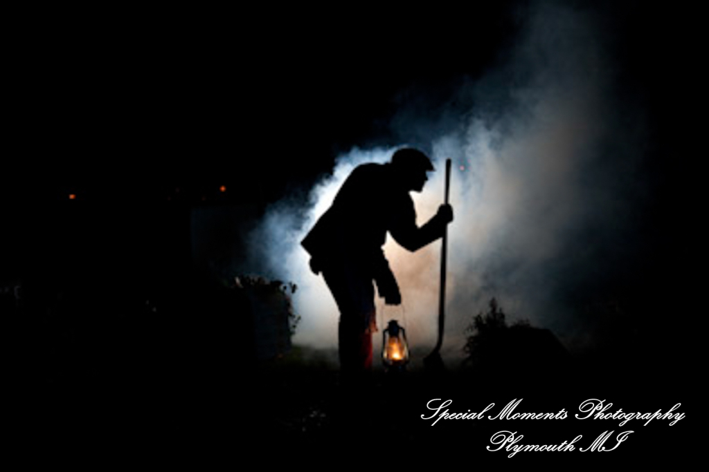 Shere & Michael at Eagle Tavern Greenfield Village Dearborn MI wedding photograph