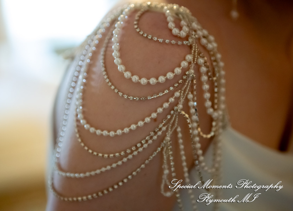 Samantha & David at Longacre House Farmington Hills MI wedding photograph