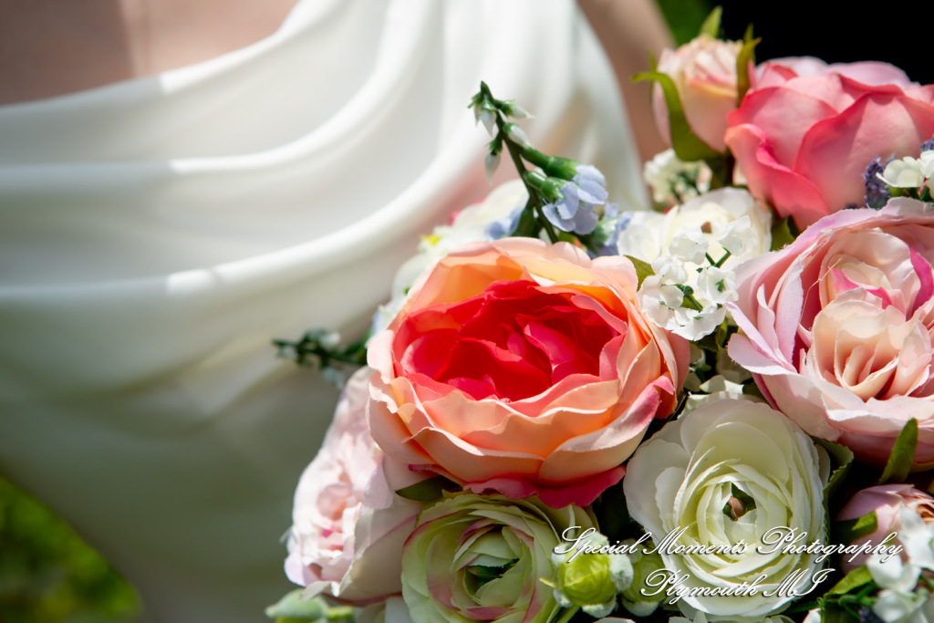 Samantha & David at Longacre House Farmington Hills MI wedding photograph