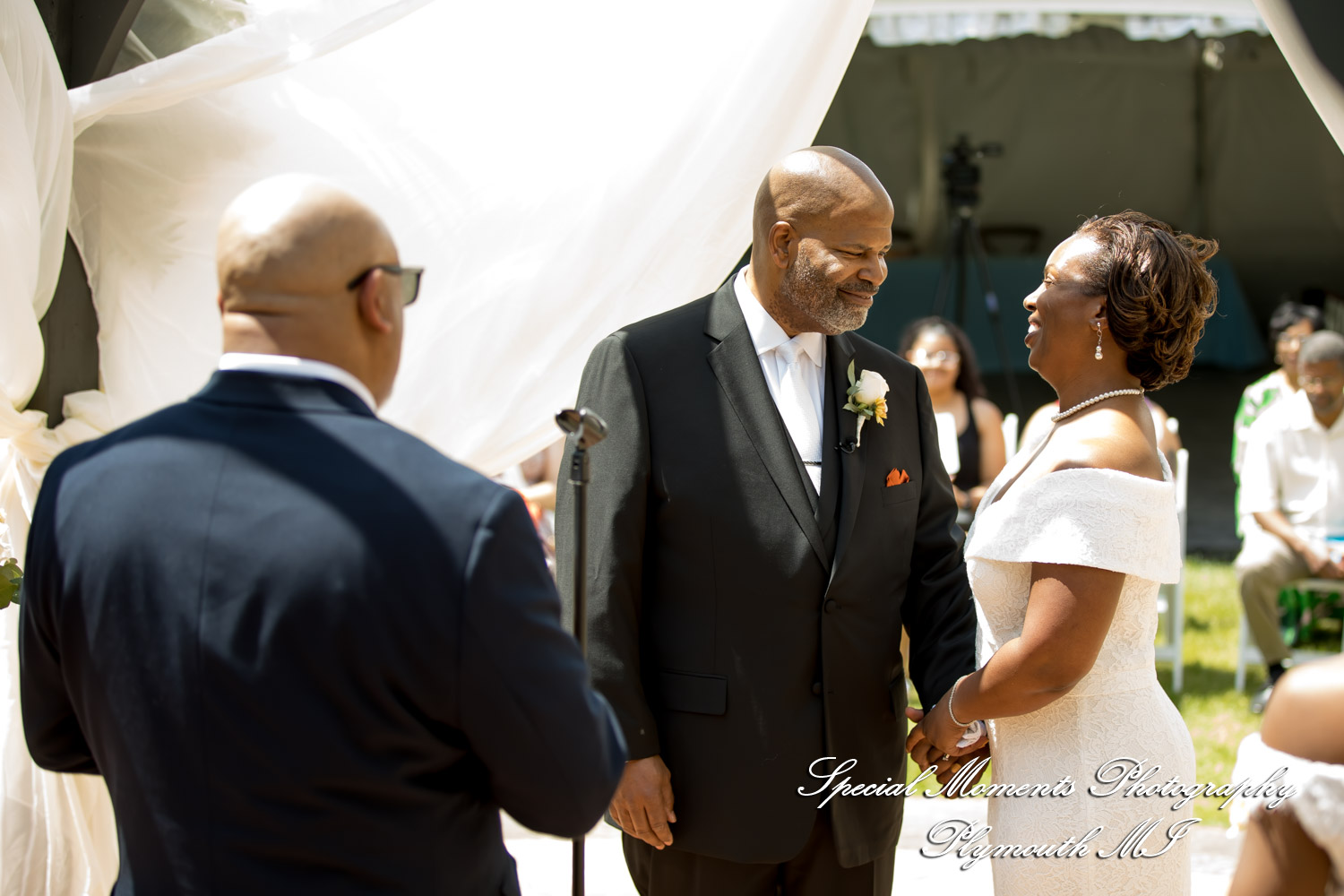 Belinda & Tony at Ann Arbor Marriott Ypsilanti at Eagle Crest Ypsilanti MI wedding photography