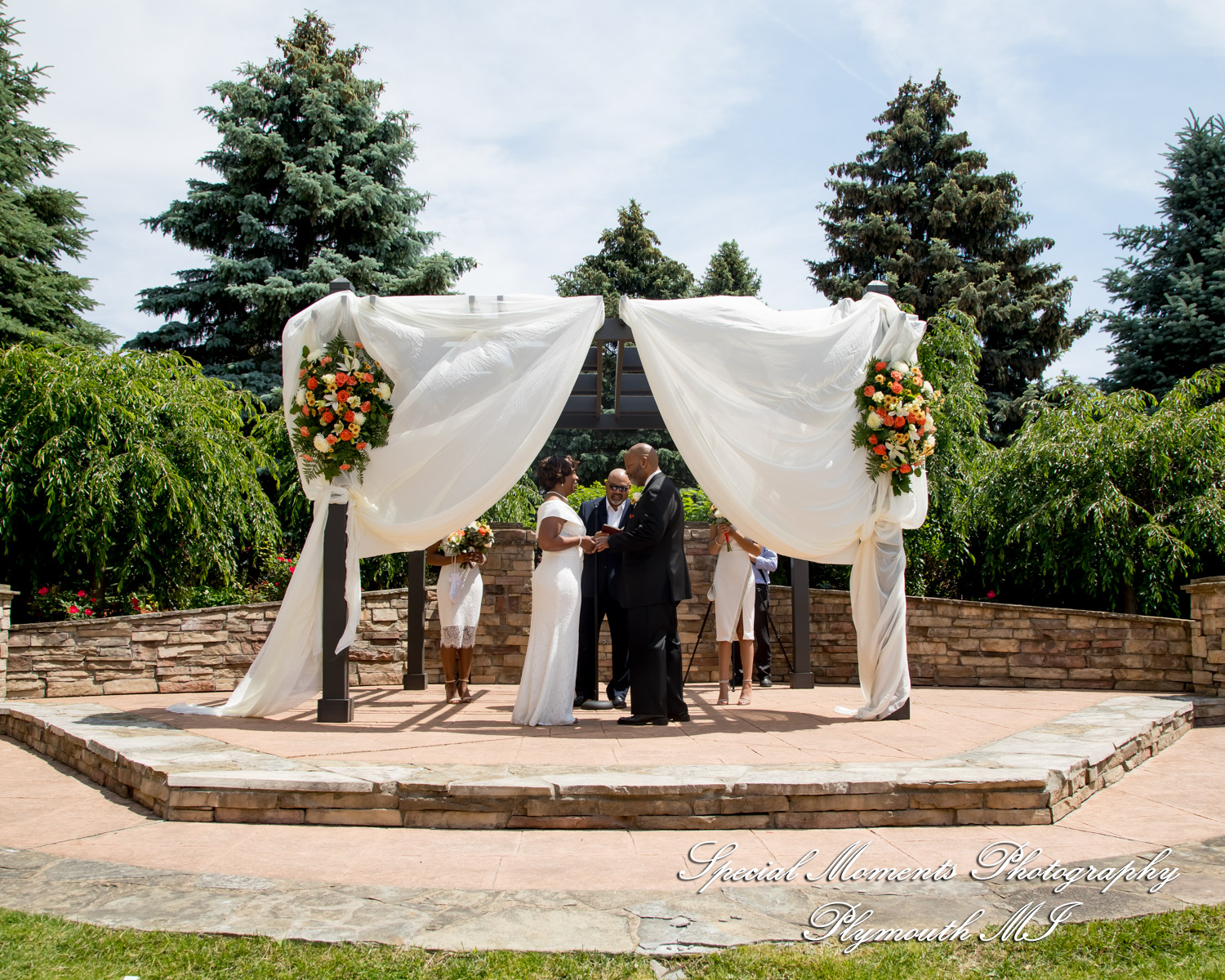 Belinda & Tony at Ann Arbor Marriott Ypsilanti at Eagle Crest Ypsilanti MI wedding photography