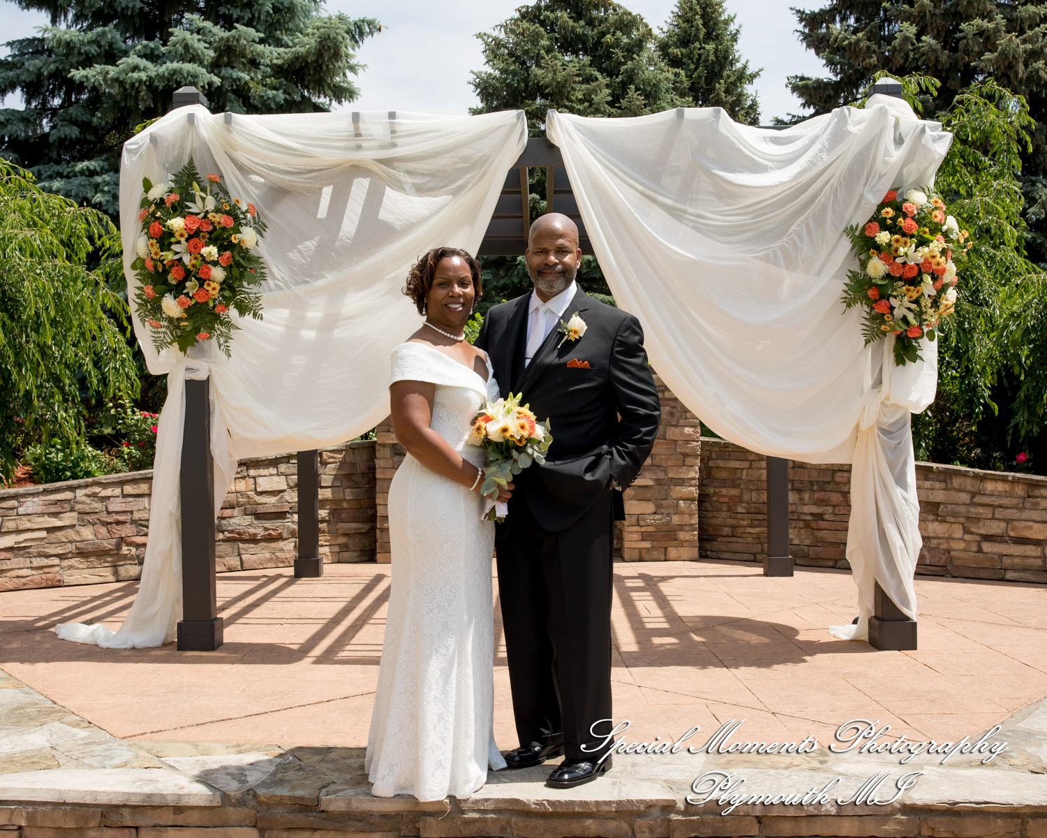 Belinda & Tony at Ann Arbor Marriott Ypsilanti at Eagle Crest Ypsilanti MI wedding photography