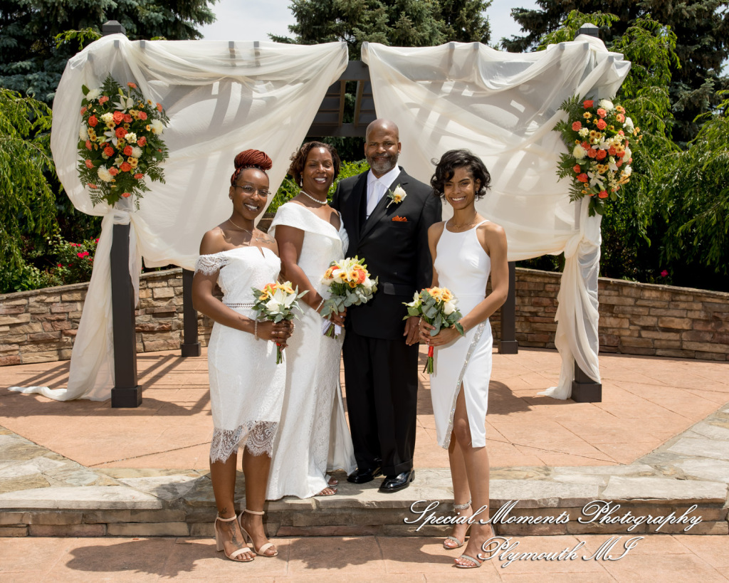 Belinda & Tony at Ann Arbor Marriott Ypsilanti at Eagle Crest Ypsilanti MI wedding photography