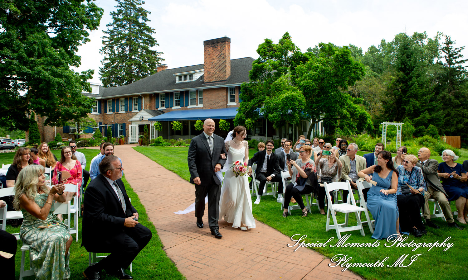 Samantha & David at Longacre House Farmington Hills MI wedding photograph