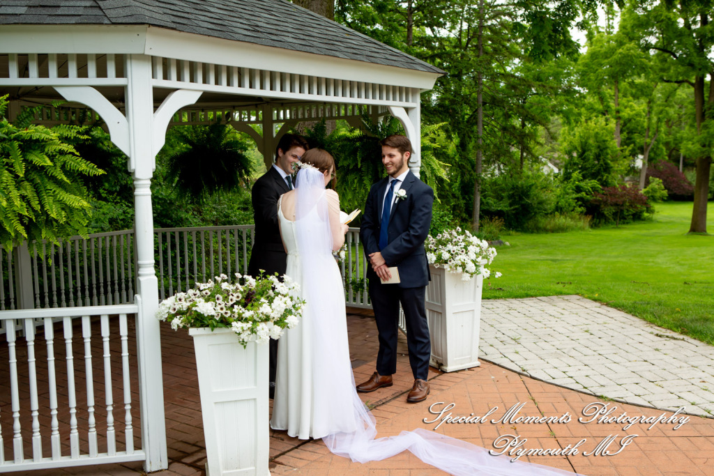 Samantha & David at Longacre House Farmington Hills MI wedding photograph