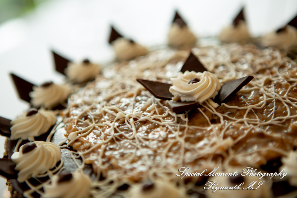 Samantha & David at Longacre House Farmington Hills MI wedding photograph