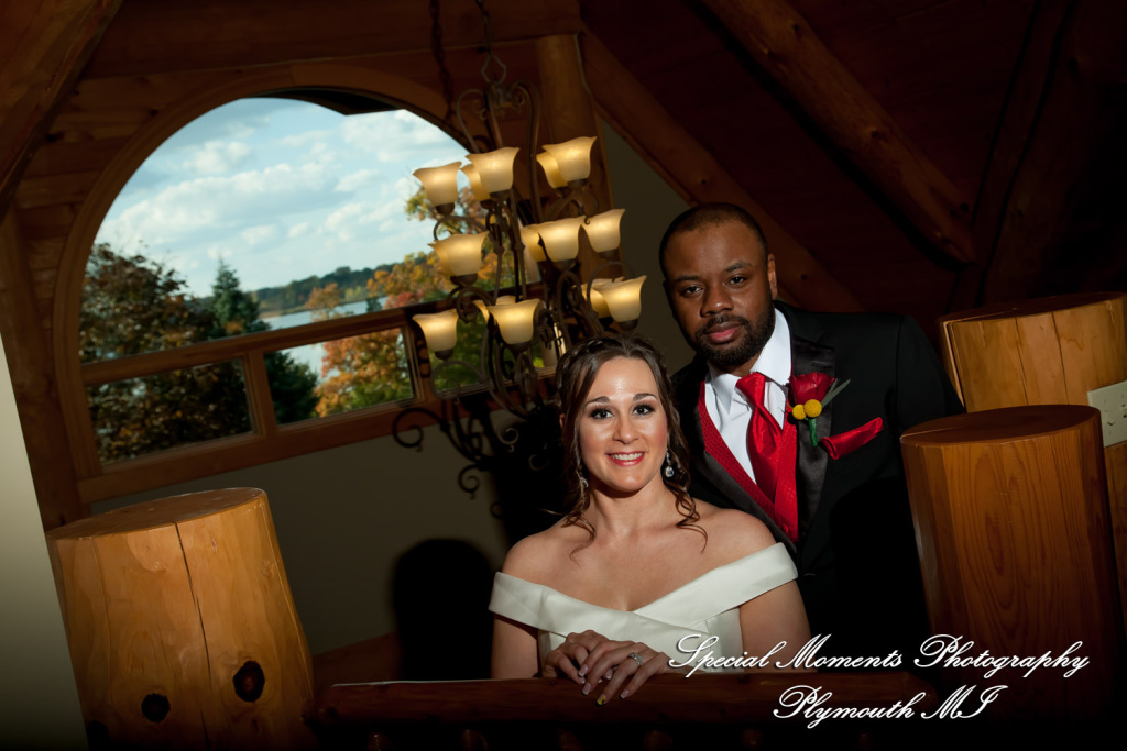 Lamar & Rachel at Strawberry Lake Lodge Pinckney MI wedding photograph