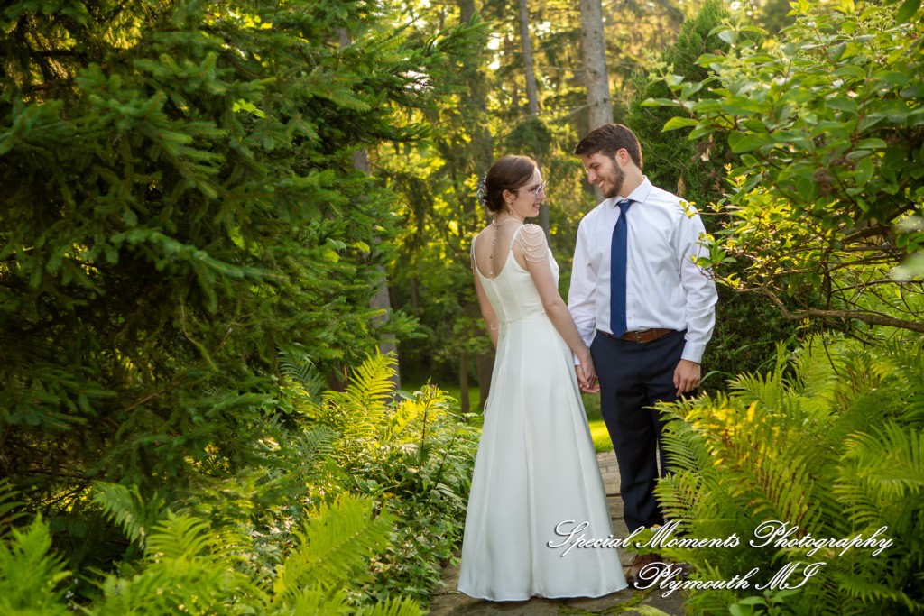 Samantha & David at Longacre House Farmington Hills MI wedding photograph