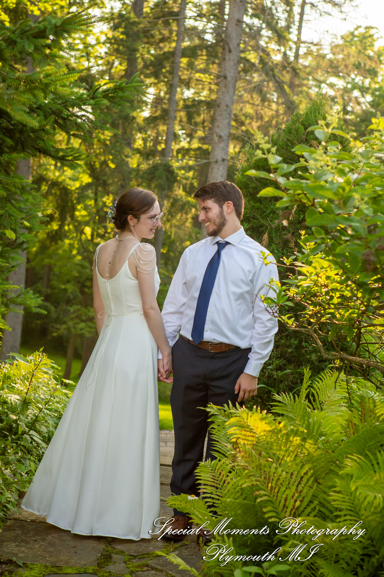 Samantha & David at Longacre House Farmington Hills MI wedding photograph