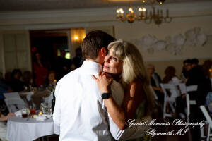 Samantha & David at Longacre House Farmington Hills MI wedding photograph