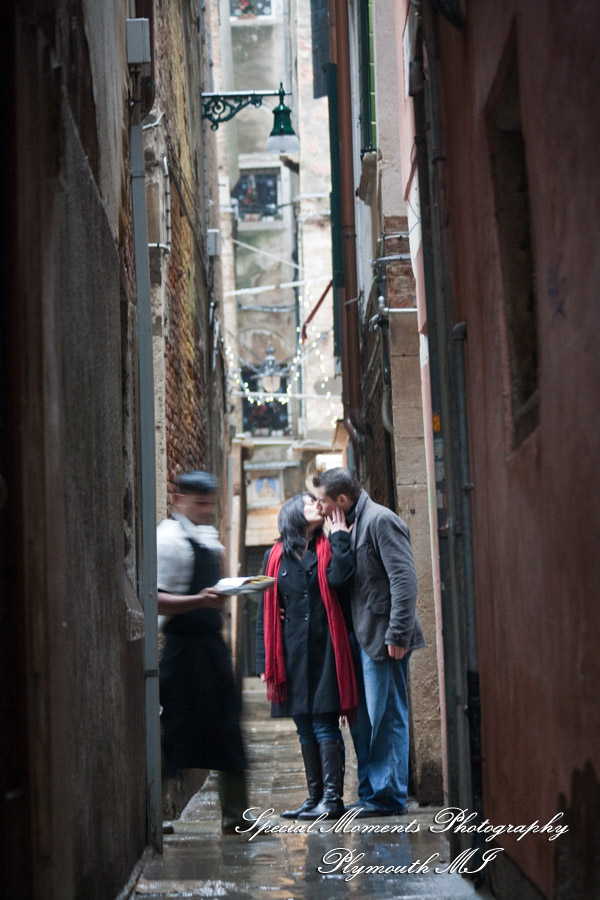 5 Star - Angela & Dave in Venice Italy Kiss & Waiter engagement photograph - 900 5 Star - Angela & Dave in Venice Italy Kiss & Waiter engagement photograph - 900