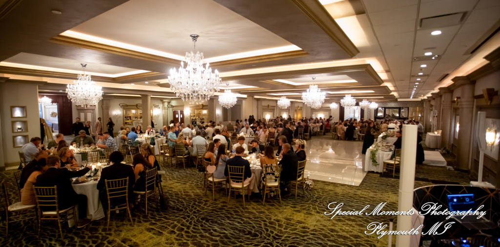 A Couple at Bentley Banquet Conference Center Wyandotte MI wedding photography