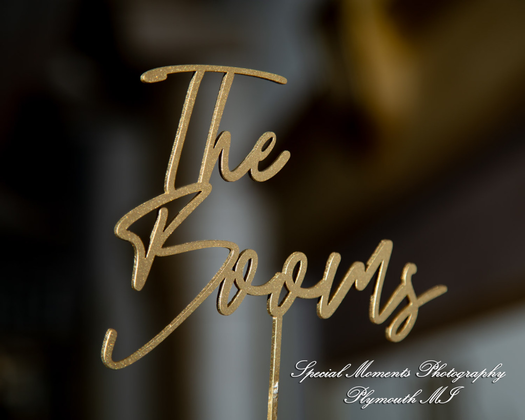 A Couple at Bentley Banquet Conference Center Wyandotte MI wedding photography