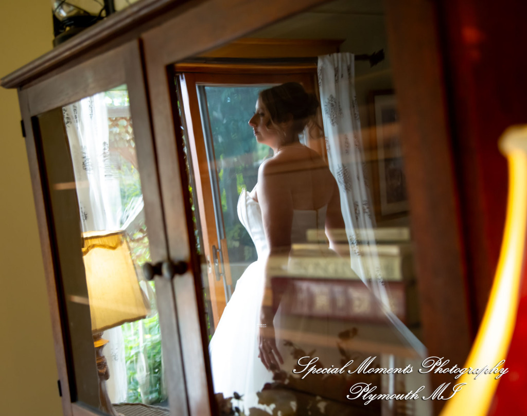 Chloe & Daniel at Wellers West Garden Saline MI wedding photography