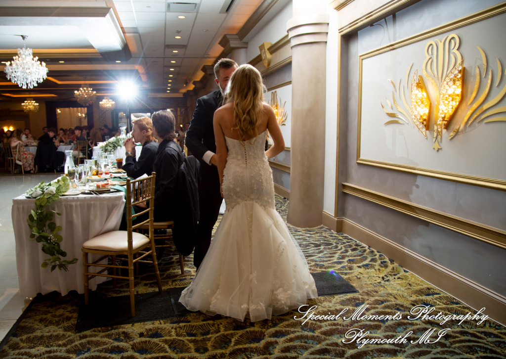 A Couple at Bentley Banquet Conference Center Wyandotte MI wedding photography
