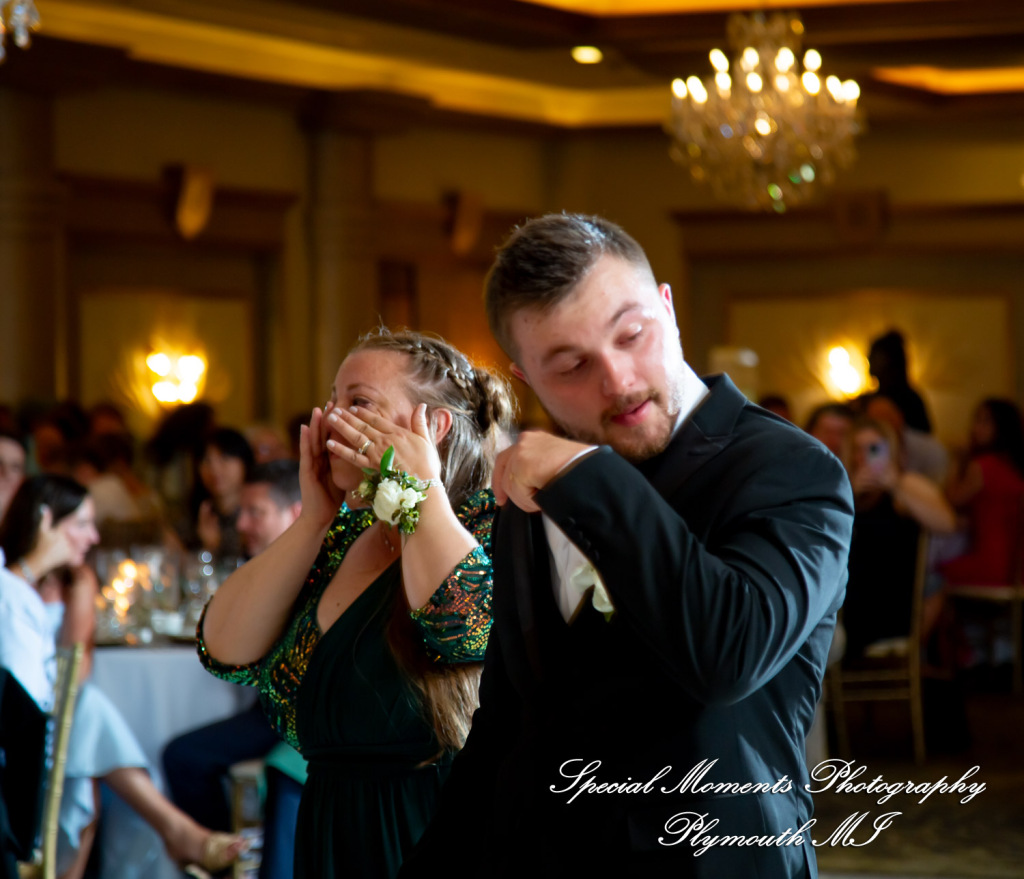 A Couple at Bentley Banquet Conference Center Wyandotte MI wedding photography