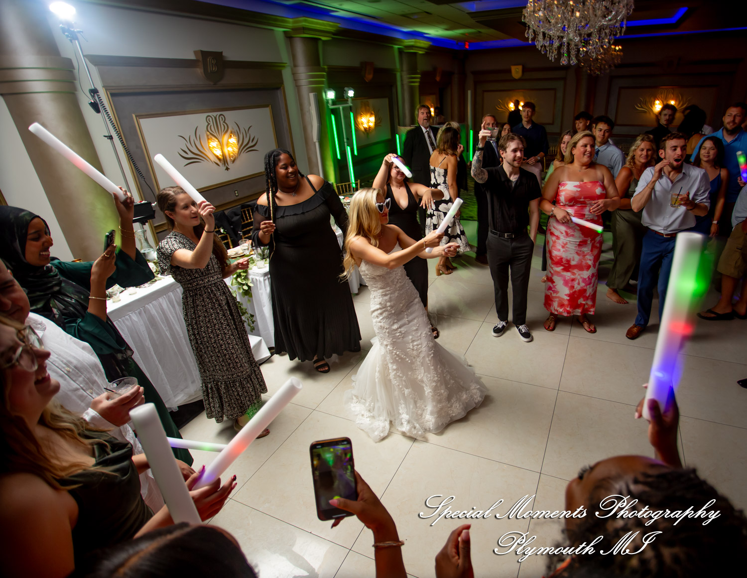 A Couple at Bentley Banquet Conference Center Wyandotte MI wedding photography