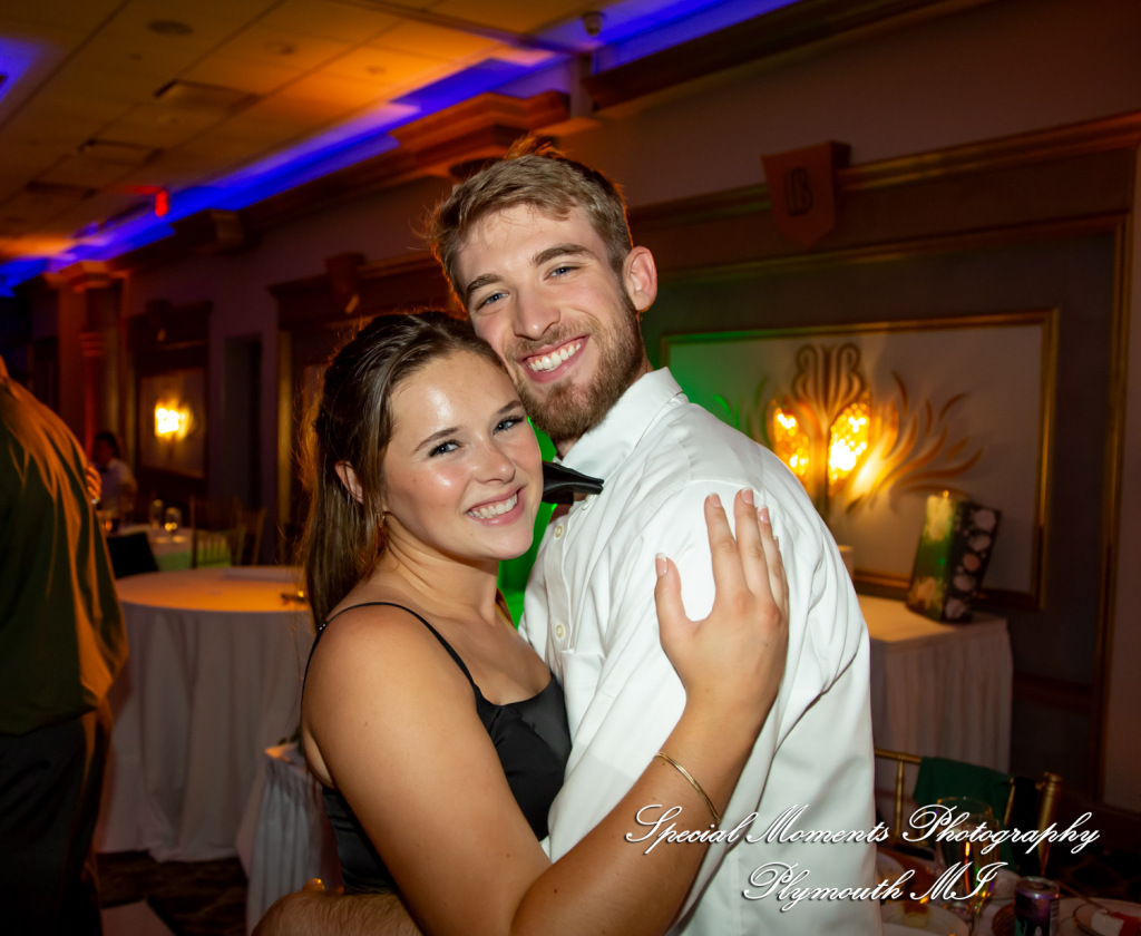 A Couple at Bentley Banquet Conference Center Wyandotte MI wedding photography