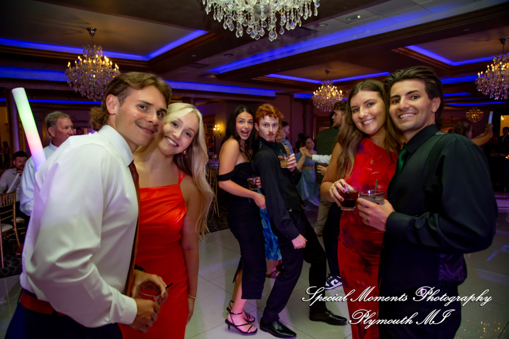 A Couple at Bentley Banquet Conference Center Wyandotte MI wedding photography