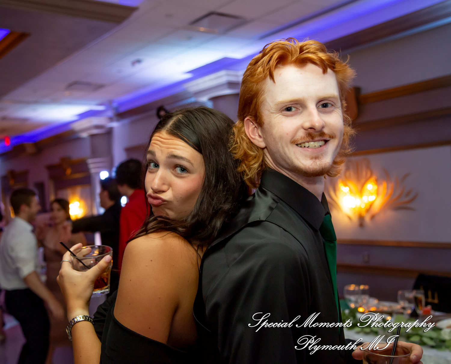 A Couple at Bentley Banquet Conference Center Wyandotte MI wedding photography