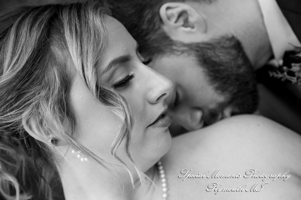 Chloe & Daniel at Wellers West Garden Saline MI wedding photography