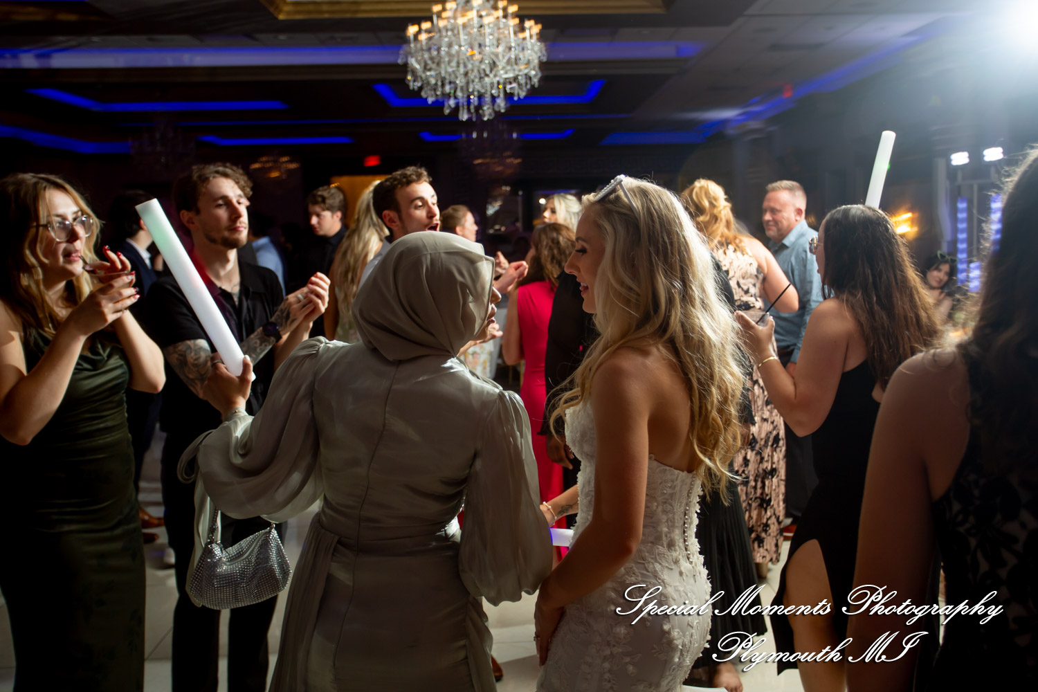 A Couple at Bentley Banquet Conference Center Wyandotte MI wedding photography