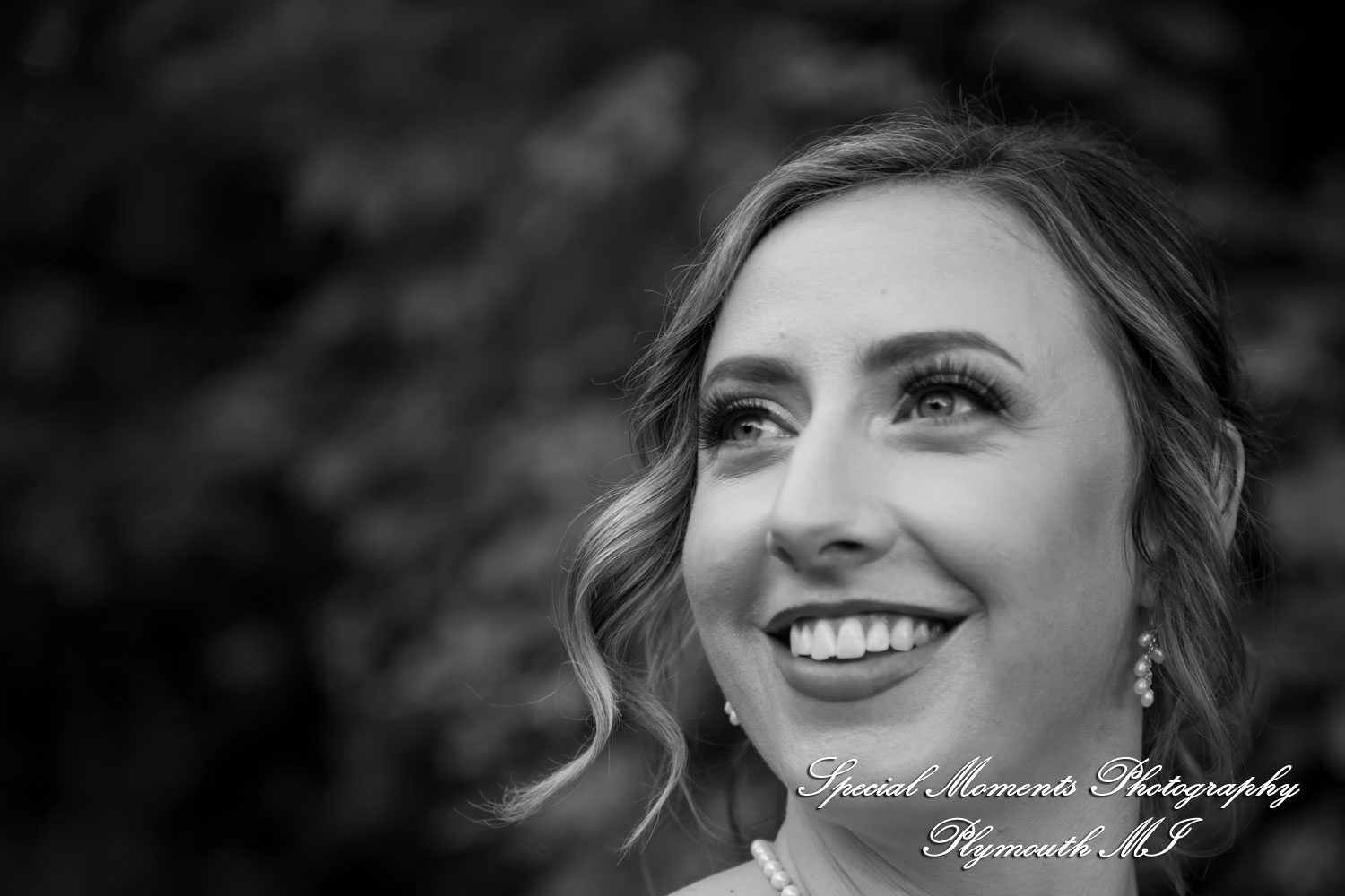 Chloe & Daniel at Wellers West Garden Saline MI wedding photography