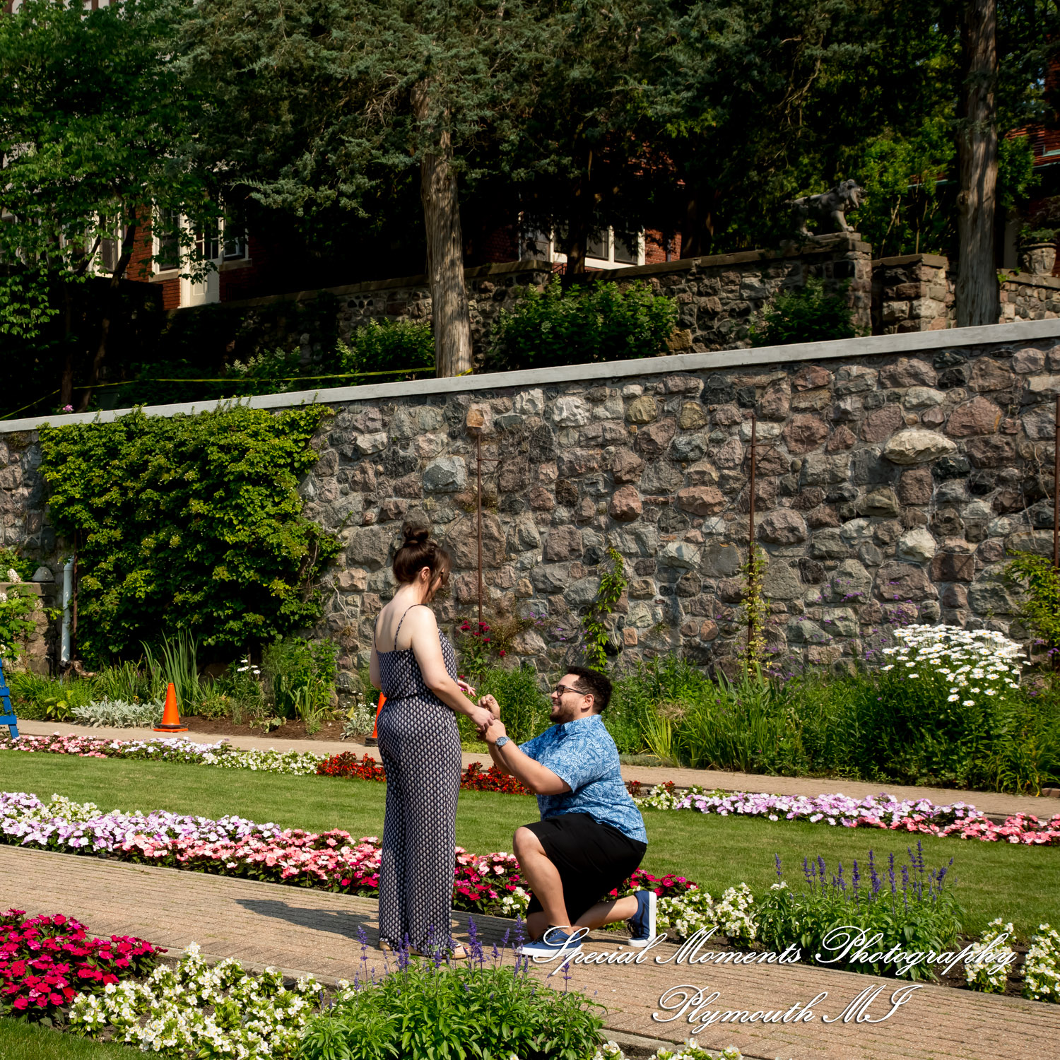 Chayna & Jonny at Cranbrook House Gardens Bloomfield Hills MI engagement photography