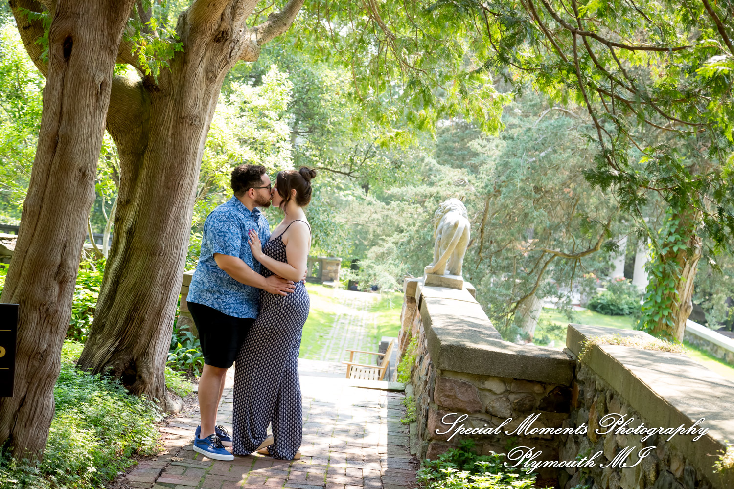 Chayna & Jonny at Cranbrook House Gardens Bloomfield Hills MI engagement photography