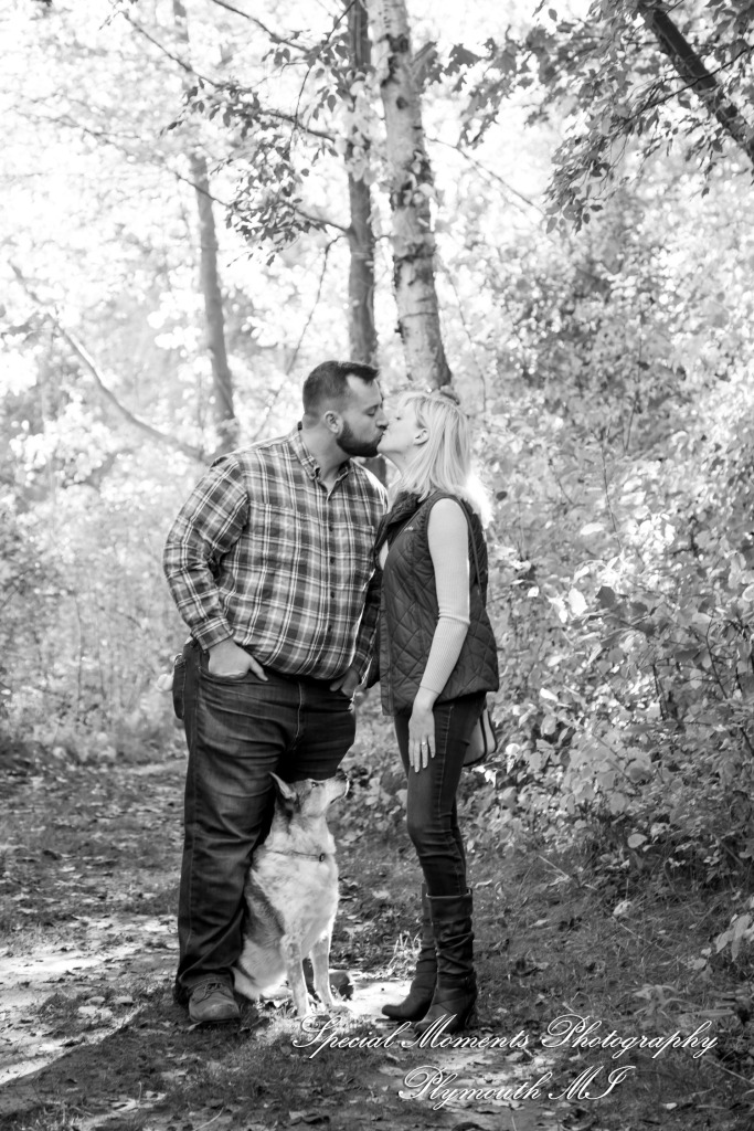 Christina & Jeffrey at Pontiac Lake State Park Waterford MI engagement photography