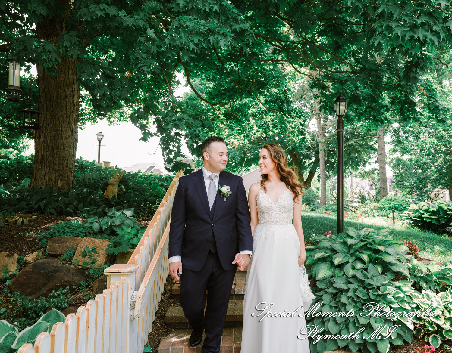 Melissa & Eric at MSU Tollgate Farm & Education Center Novi MI wedding photography