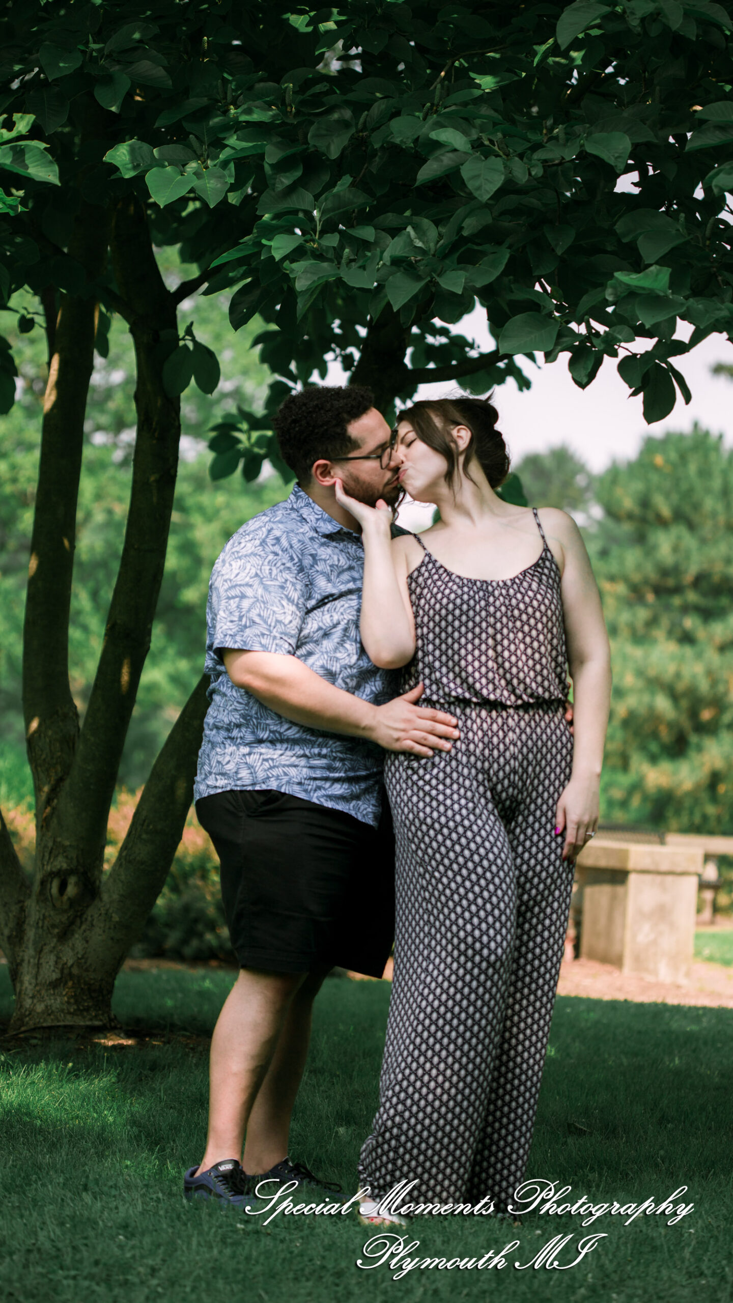 Chayna & Jonny at Cranbrook House Gardens Bloomfield Hills MI engagement photography