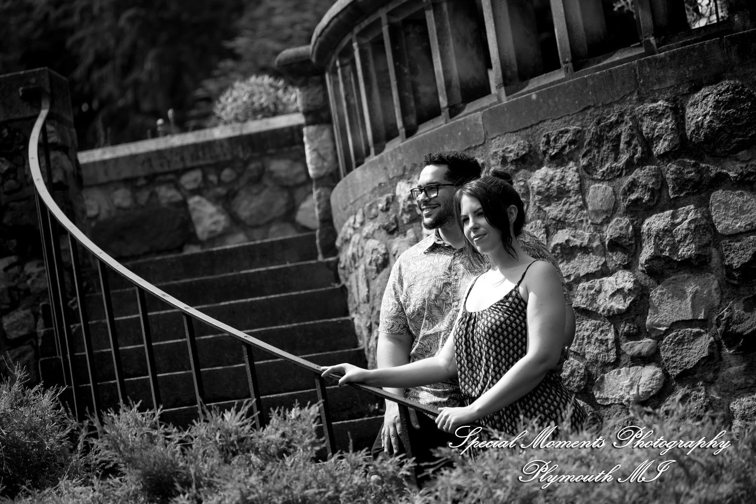 Chayna & Jonny at Cranbrook House Gardens Bloomfield Hills MI engagement photography