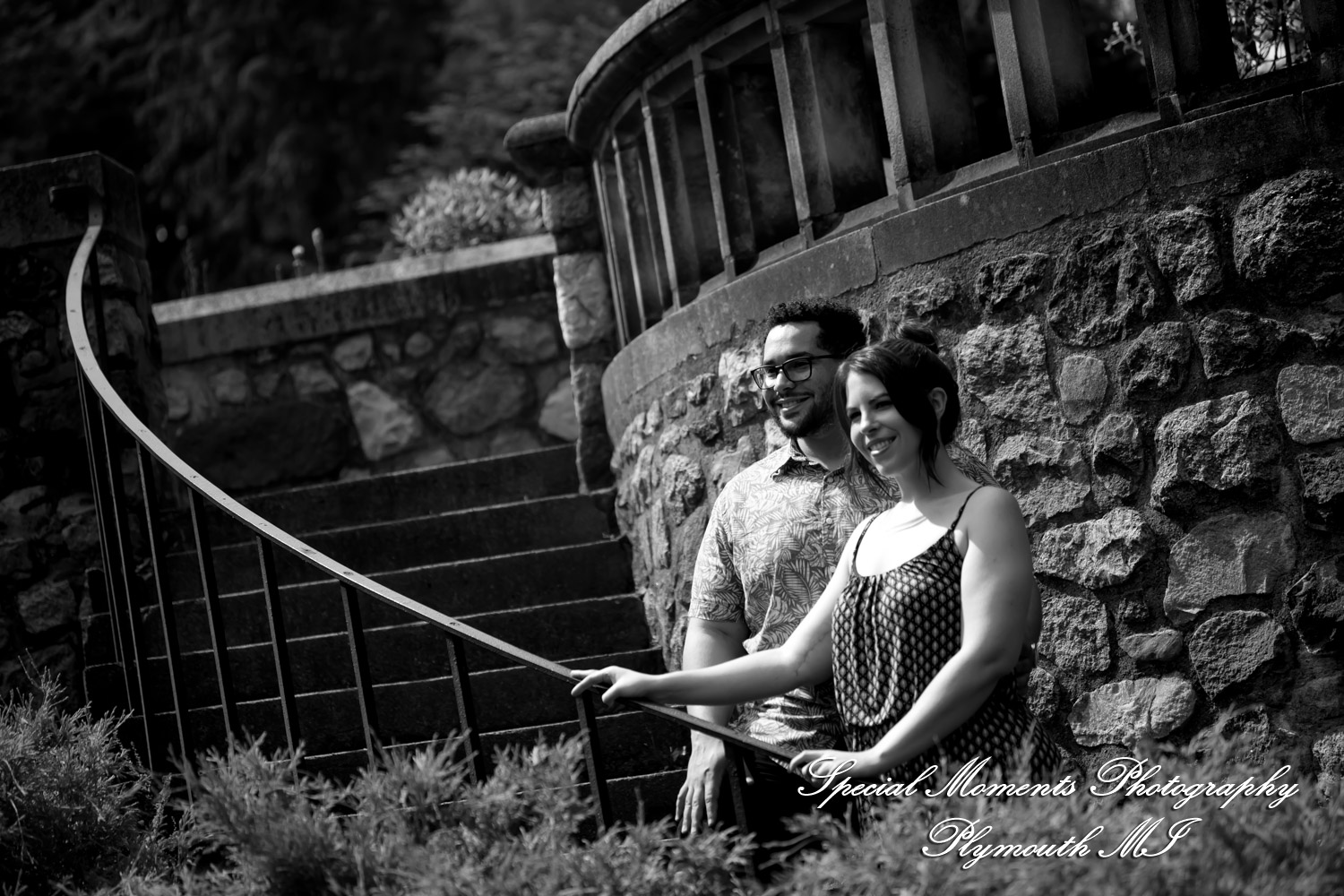 Chayna & Jonny at Cranbrook House Gardens Bloomfield Hills MI engagement photography