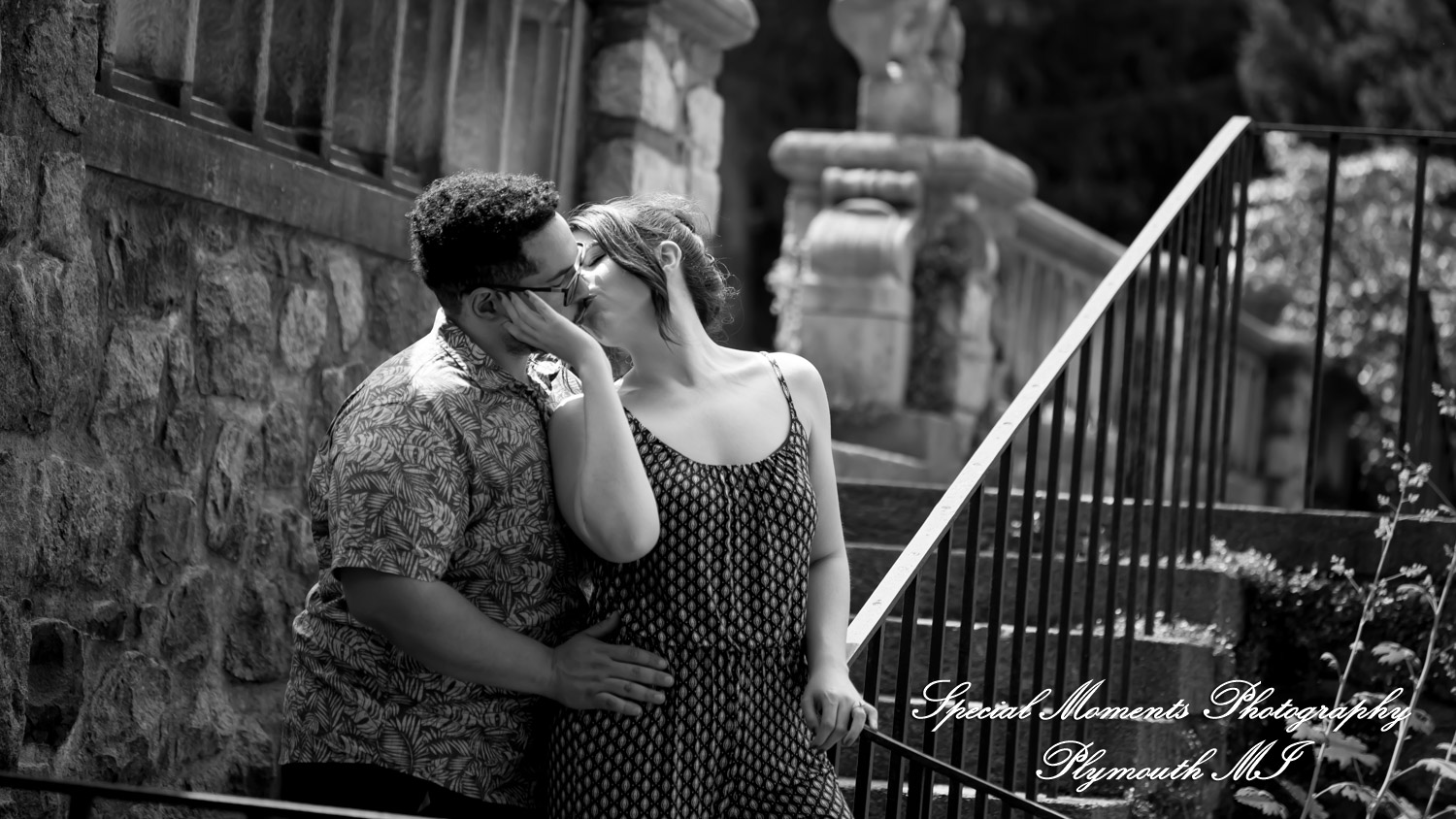 Chayna & Jonny at Cranbrook House Gardens Bloomfield Hills MI engagement photography