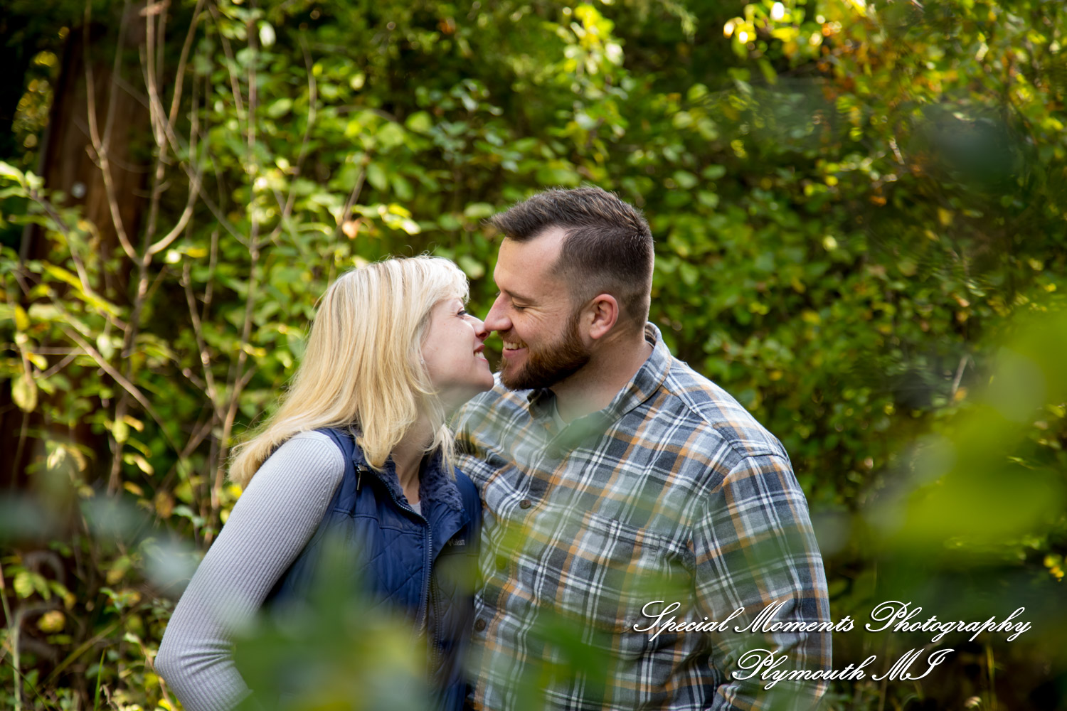 Christina & Jeffrey at Pontiac Lake State Park Waterford MI engagement photography