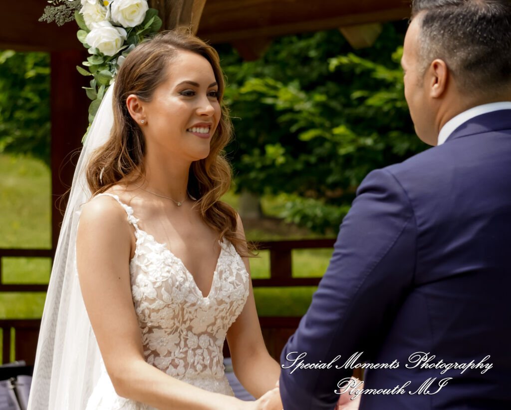 Melissa & Eric at MSU Tollgate Farm & Education Center Novi MI wedding photography