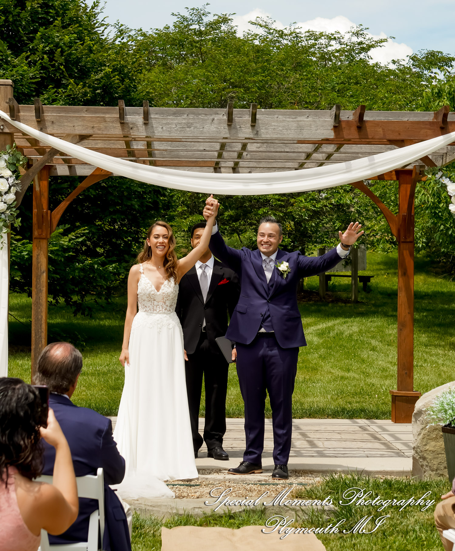 Melissa & Eric at MSU Tollgate Farm & Education Center Novi MI wedding photography