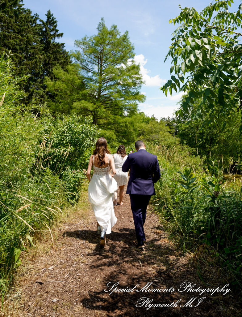 Melissa & Eric at MSU Tollgate Farm & Education Center Novi MI wedding photography