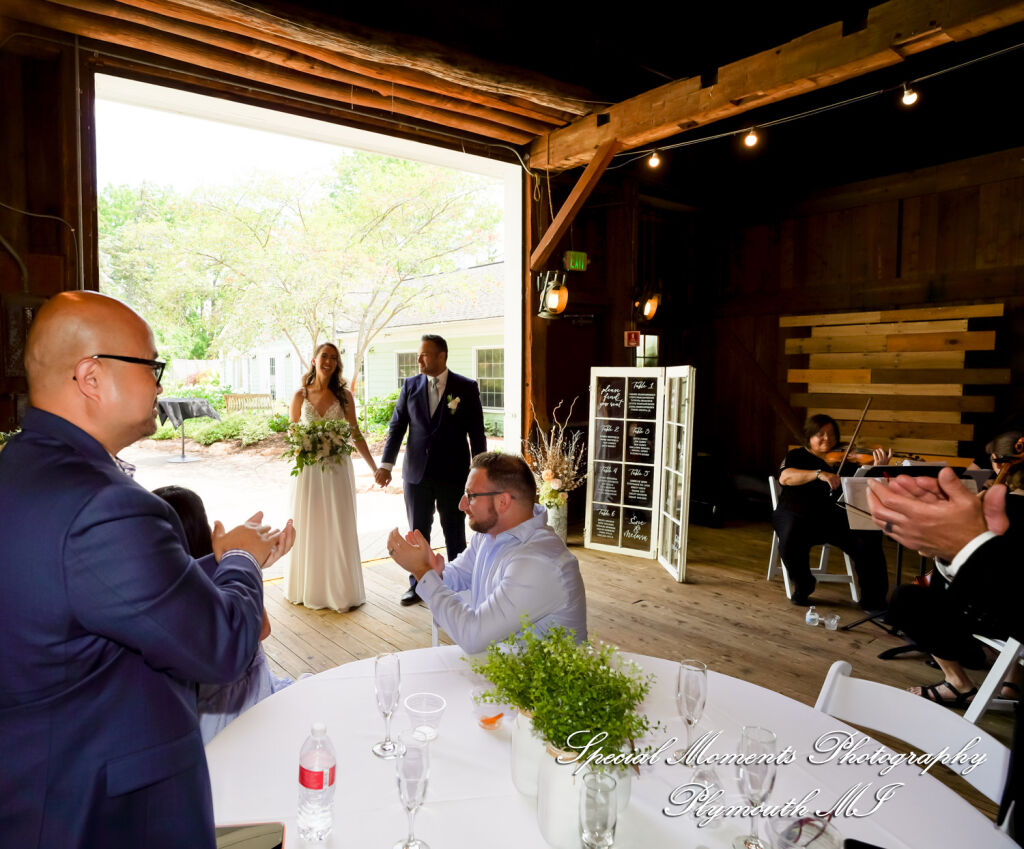 Melissa & Eric at MSU Tollgate Farm & Education Center Novi MI wedding photography