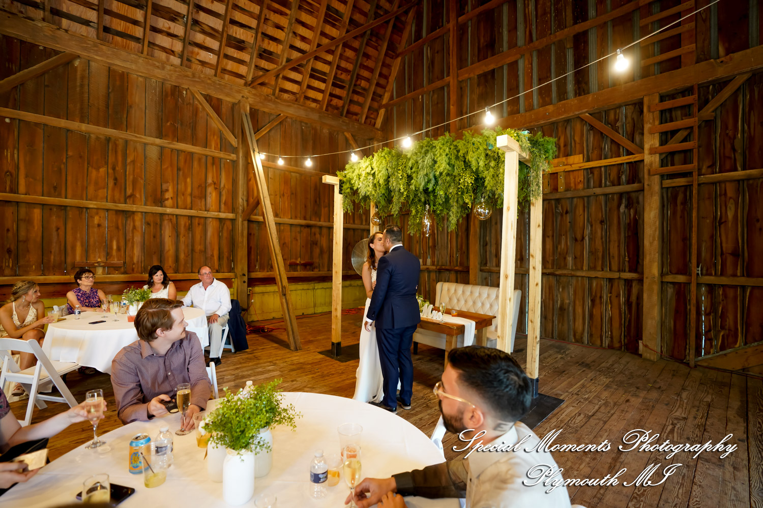 Melissa & Eric at MSU Tollgate Farm & Education Center Novi MI wedding photography