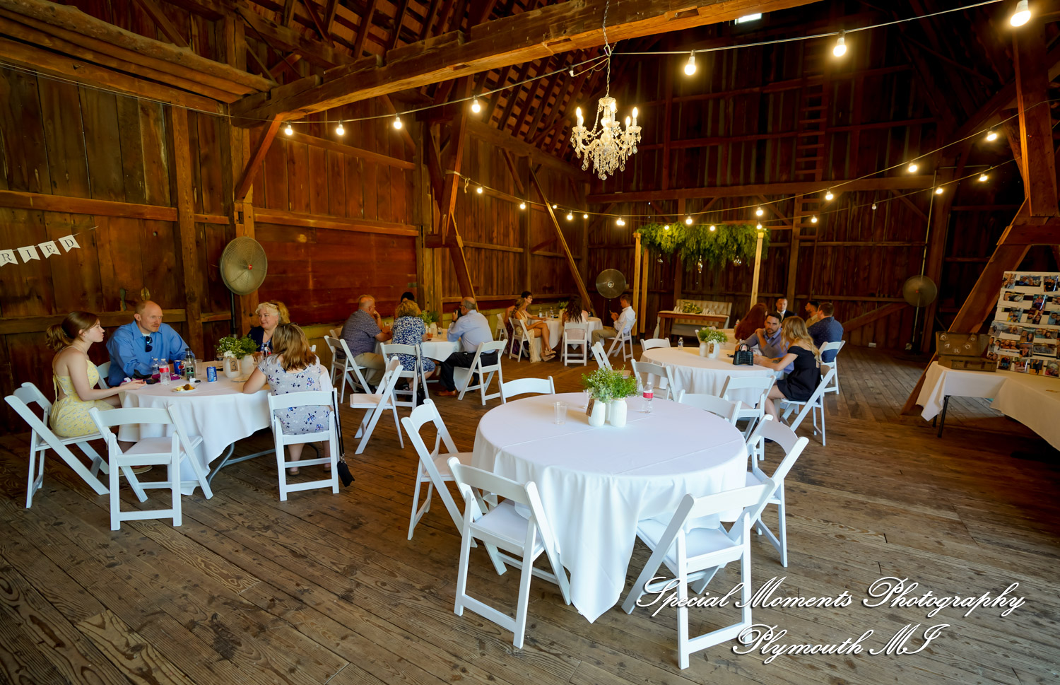 Melissa & Eric at MSU Tollgate Farm & Education Center Novi MI wedding photography