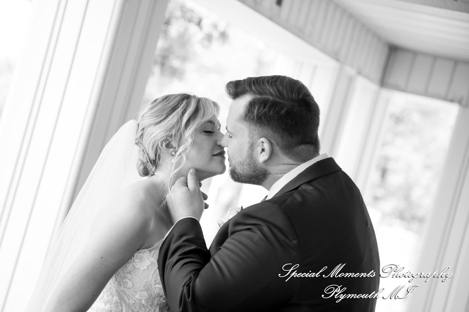Christina & Jeffrey at Waldenwoods Wedding Venue Howell MI wedding photography