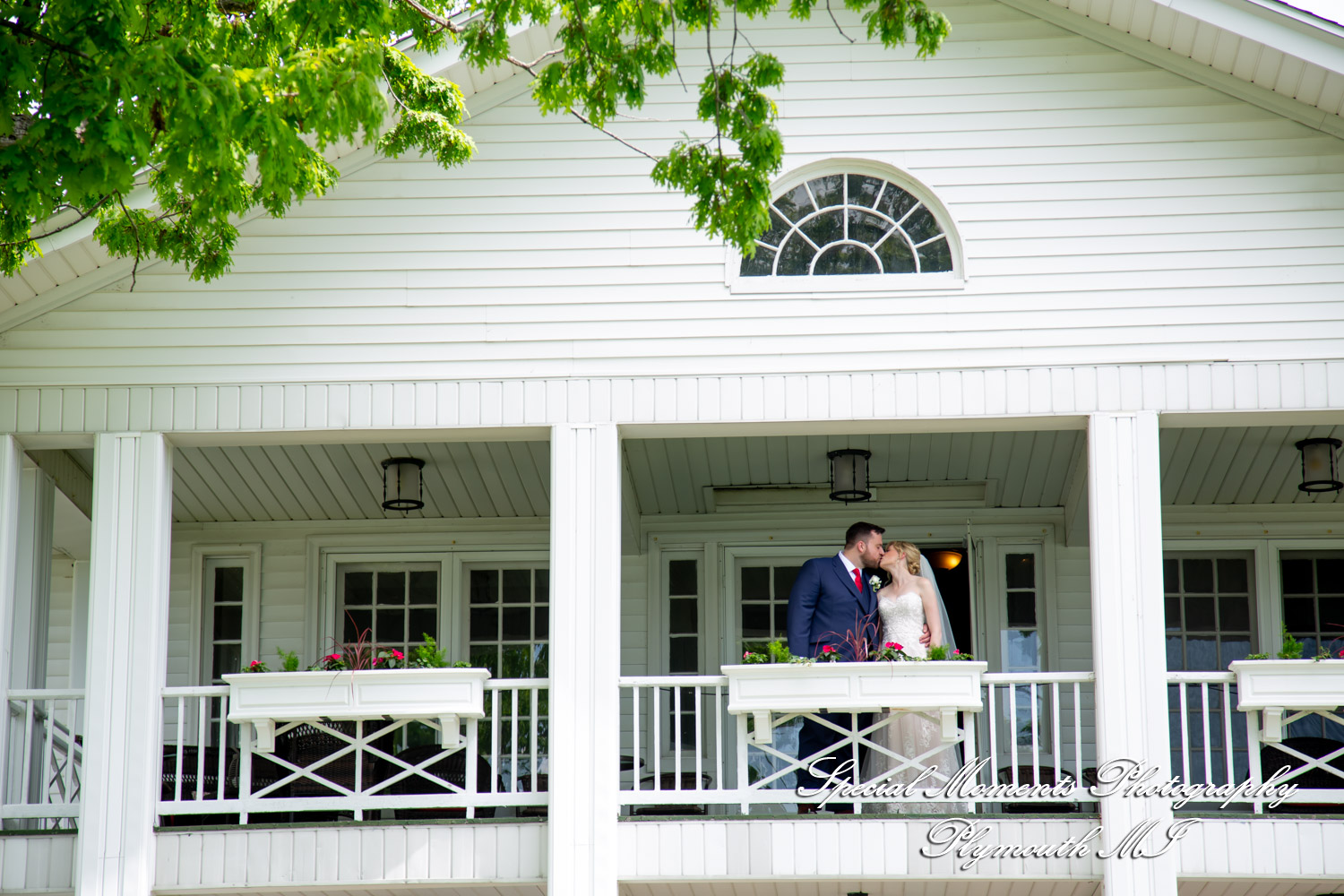Christina & Jeffrey at Waldenwoods Wedding Venue Howell MI wedding photography