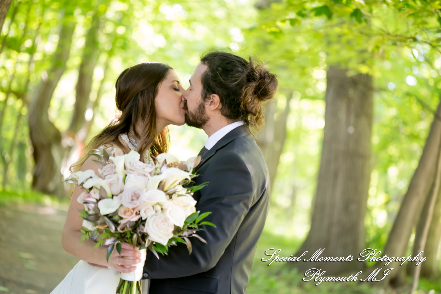 Leah & Bruno at Heritage Park Farmington Hills MI wedding photography